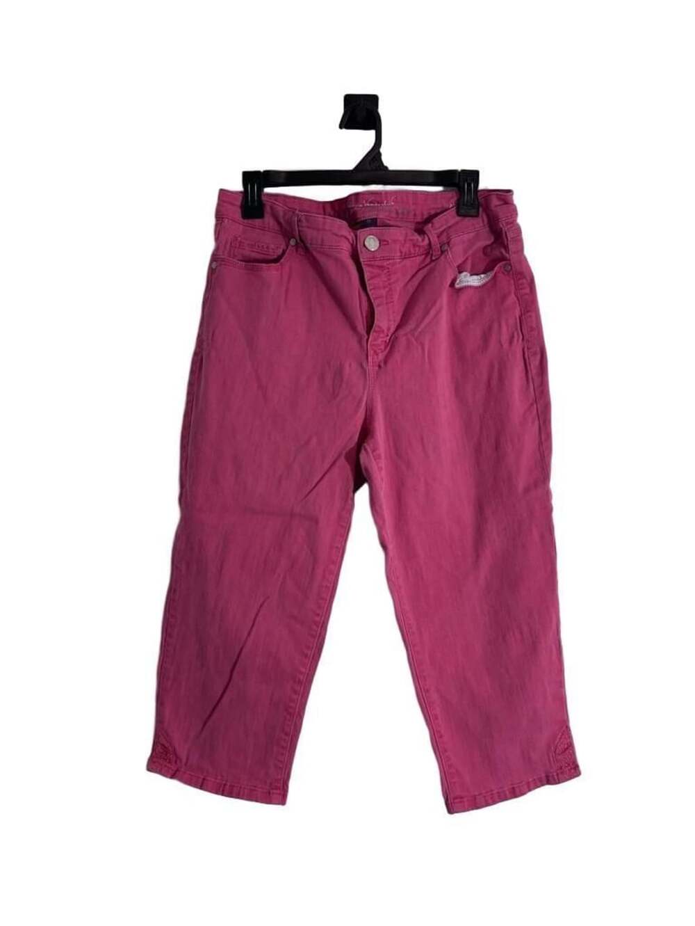 Gloria Vanderbilt Aiden Skimmer Stretch Embroidered Pink Capri Pants Size 12